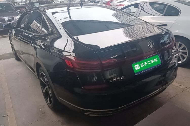 Volkswagen Passat 2023 — 4
