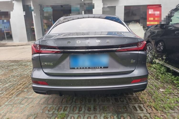 Roewe i5 2026 — 5