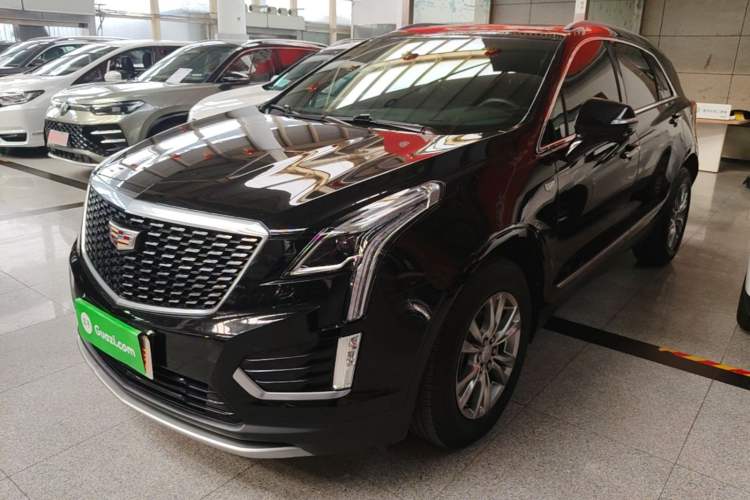 Cadillac XT5 2020 — фото 1