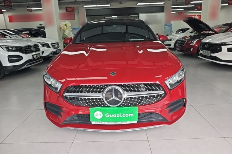 Mercedes-Benz A 200 L 2021 — 2