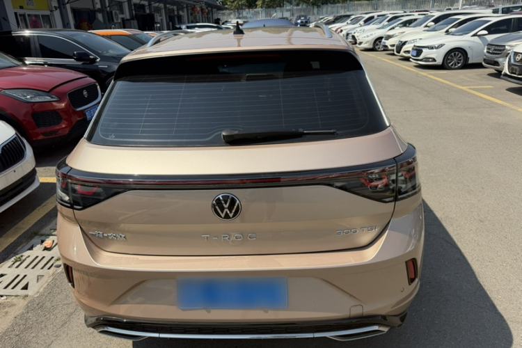 Volkswagen T-ROC 2023 — 5