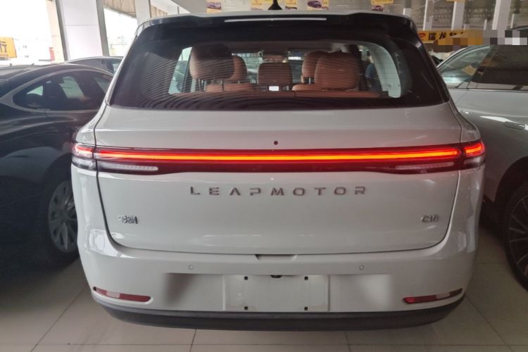 Leapmotor C10 2026 — 5