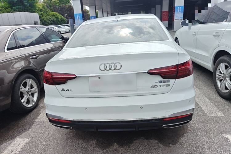 Audi A4 2020 — 5