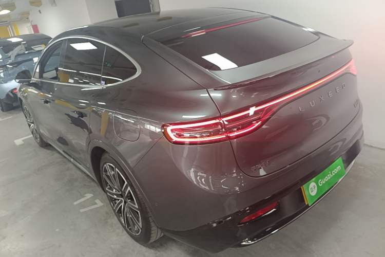 Luxeed R7 2024 — 4