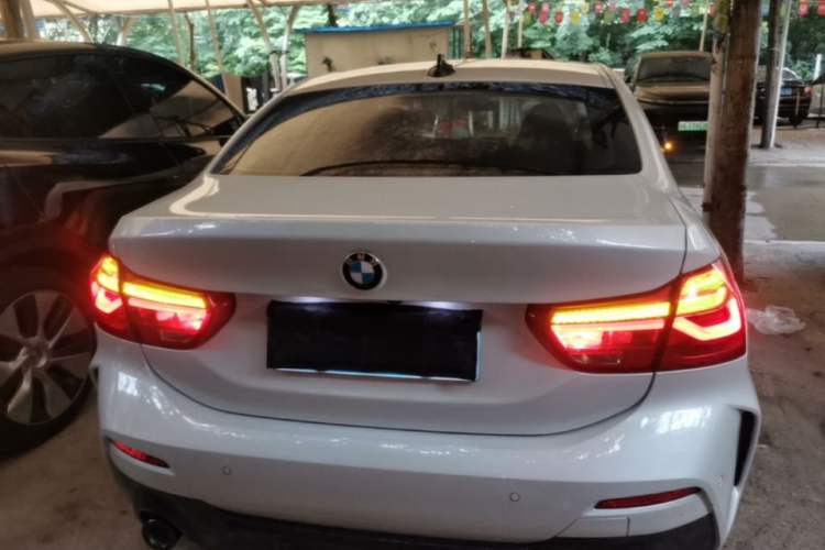 BMW 125i 2021 — 5
