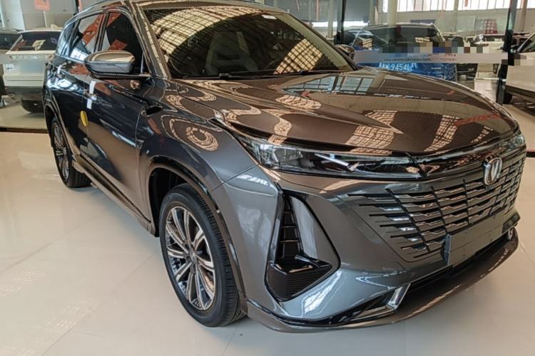 ChangAn CS75 Plus 2023 — фото 3