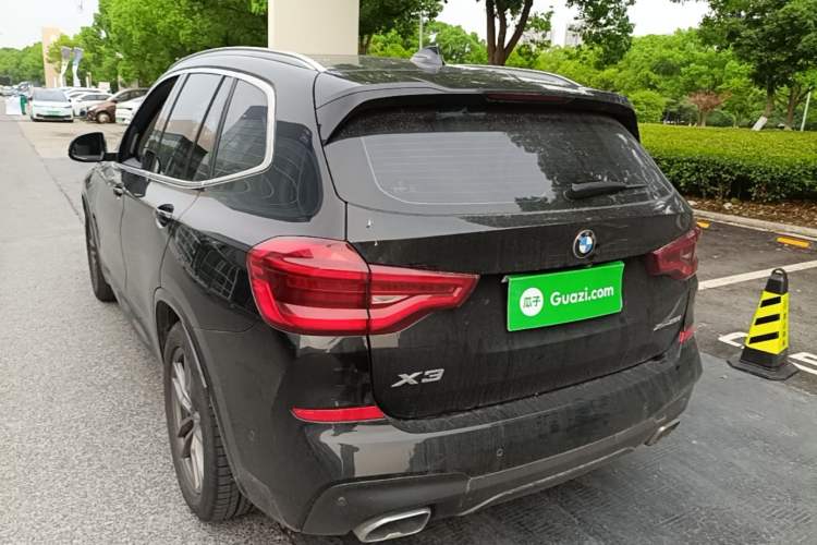 BMW X3 2021 — 4
