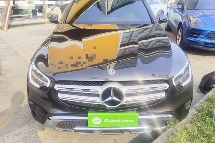 Mercedes-Benz GLC 260 L 2022 — 2