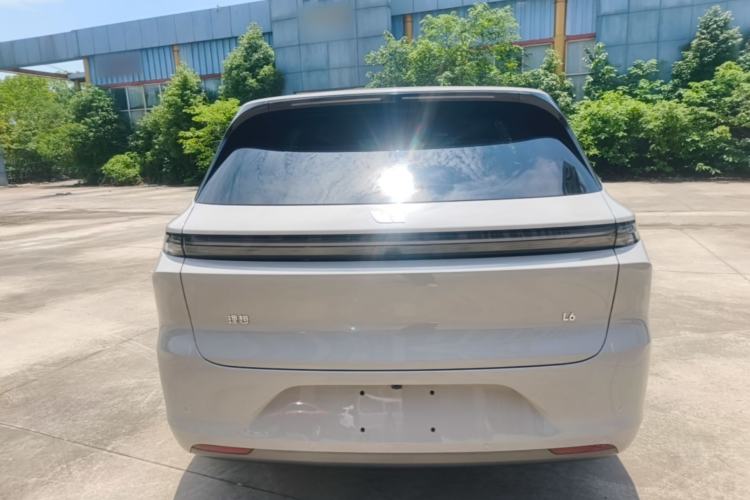 Li Auto L6 2024 — 5