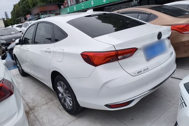 Buick Verano 2023 — 4