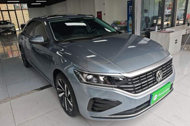 Volkswagen Passat 2023 — 3