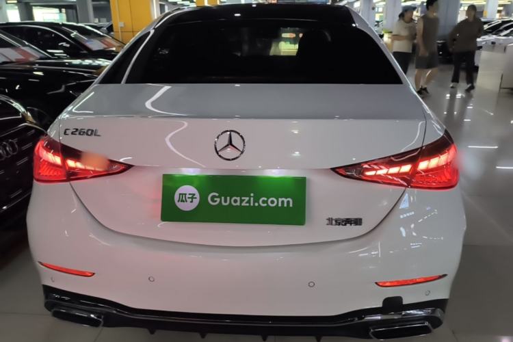 Mercedes-Benz C 260 L 2023 — 5