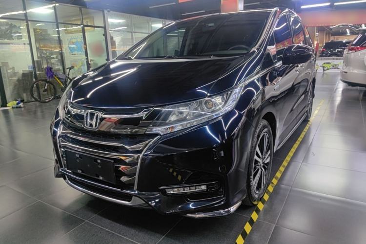 Honda Odyssey 2021 — фото 1
