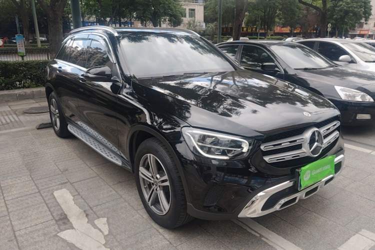 Mercedes-Benz GLC 260 L 2021 — фото 3