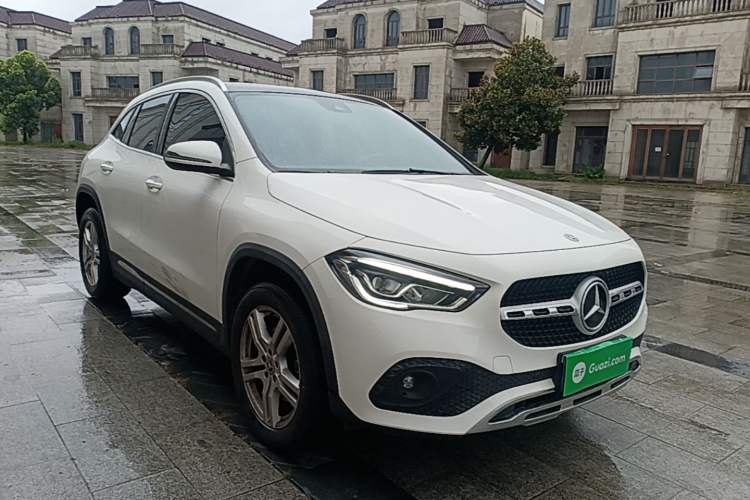 Mercedes-Benz benz gla 2023 — фото 3