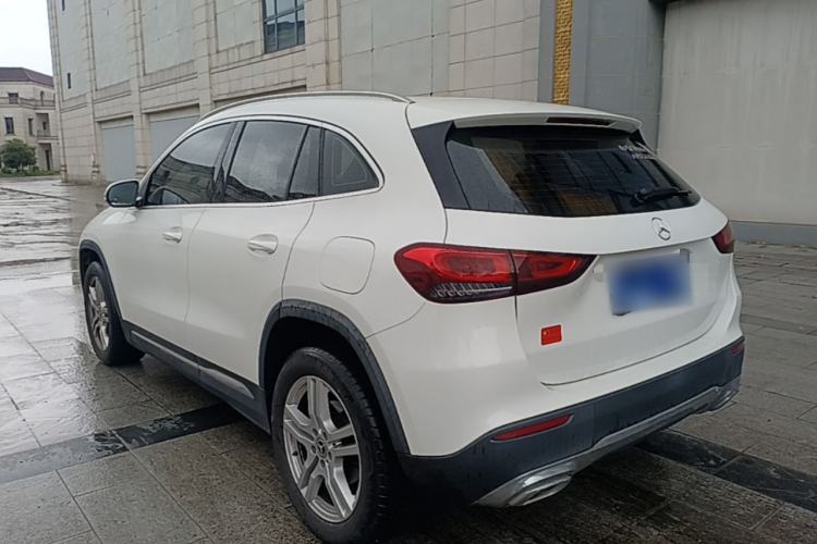 Mercedes-Benz benz gla 2023 — фото 4