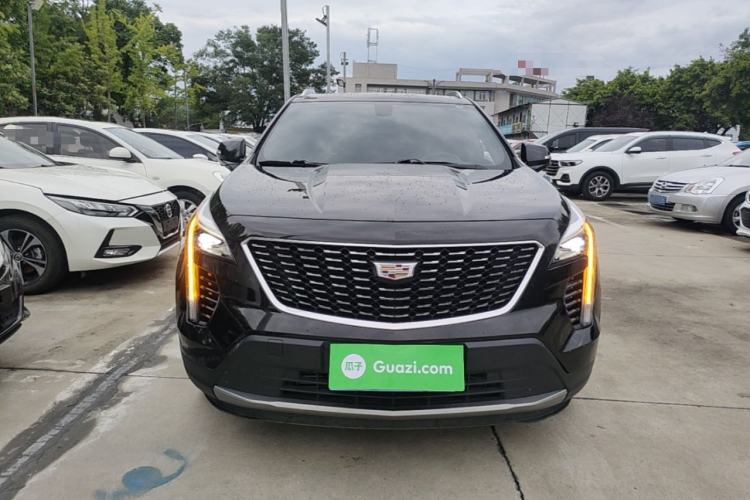 Cadillac XT4 2021 — фото 2