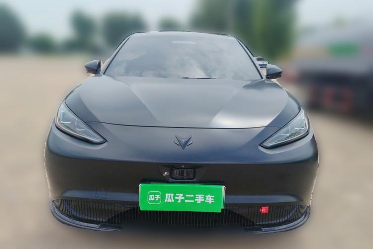 Arcfox Alpha S 2022 — 2