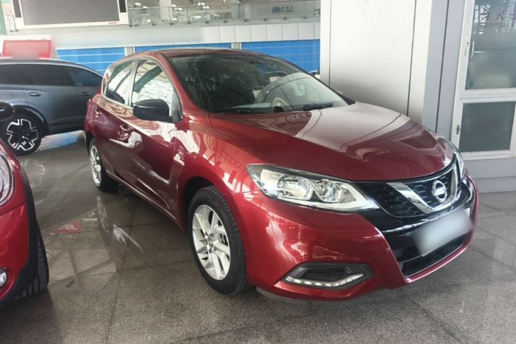 Nissan Tiida 2021 — 3