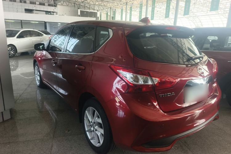 Nissan Tiida 2021 — 4