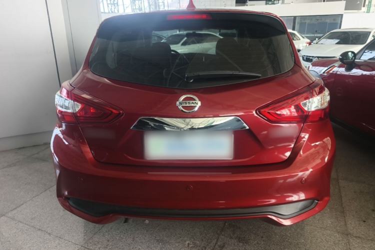 Nissan Tiida 2021 — 5