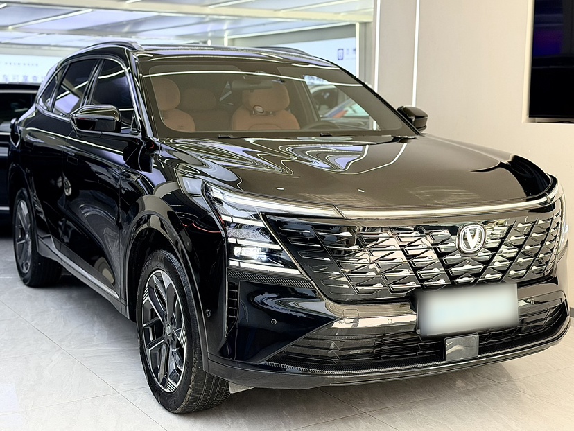 ChangAn CS75 PLUS 2025 — фото 3