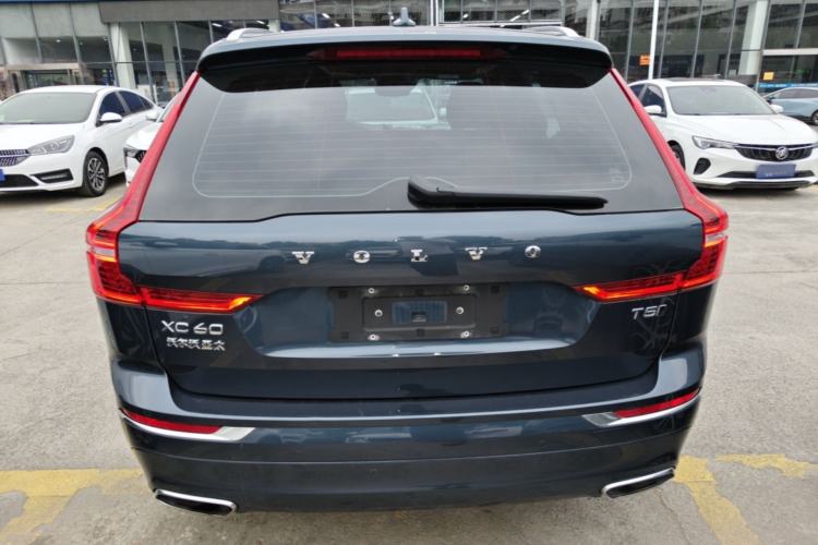 Volvo XC60 2021 — 5