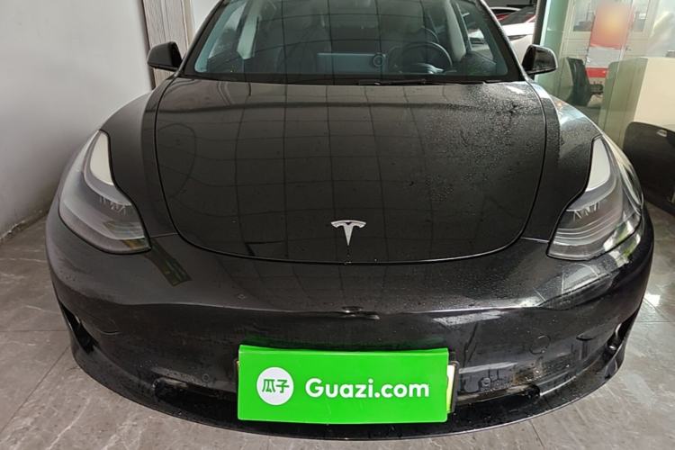 Tesla Model 3 2022 — 2