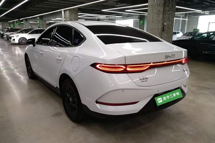 BYD Qin PLUS 2025 — фото 4
