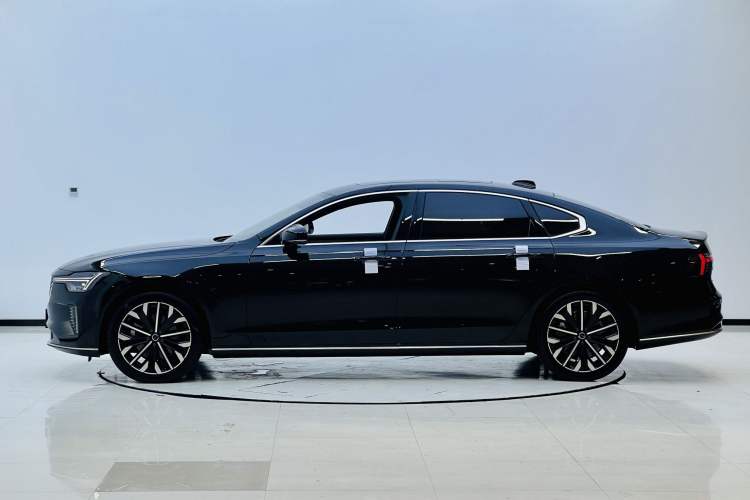 Volvo S90 2026 — фото 3