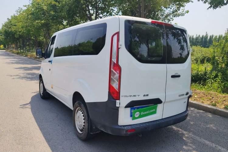 Ford Transit 2019 — 4