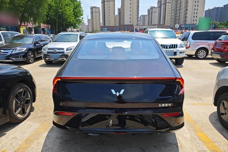 Wuling Xingguang 2025 — 5