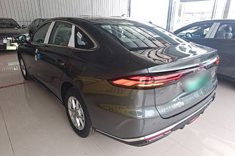 Geely Galaxy Stellar 6 2026 — 4