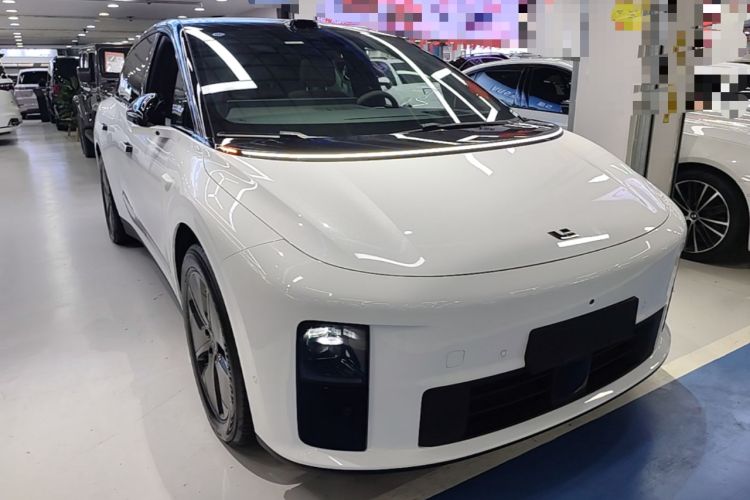 Li Auto i6 2025 — 3