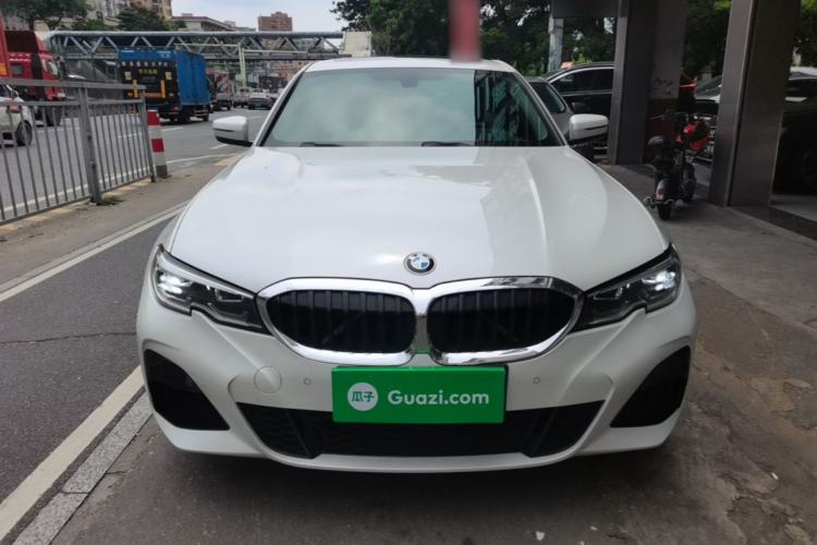 BMW 320Li 2021 — 2