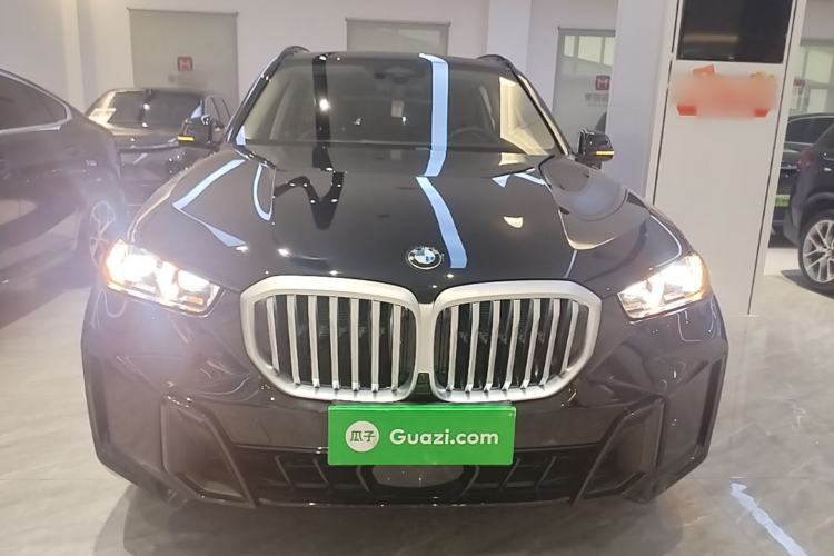 BMW X5 2023 — 2