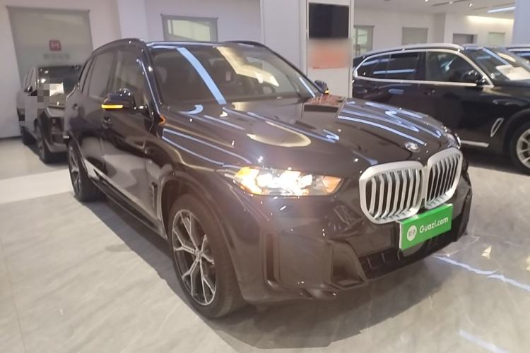 BMW X5 2023 — 3