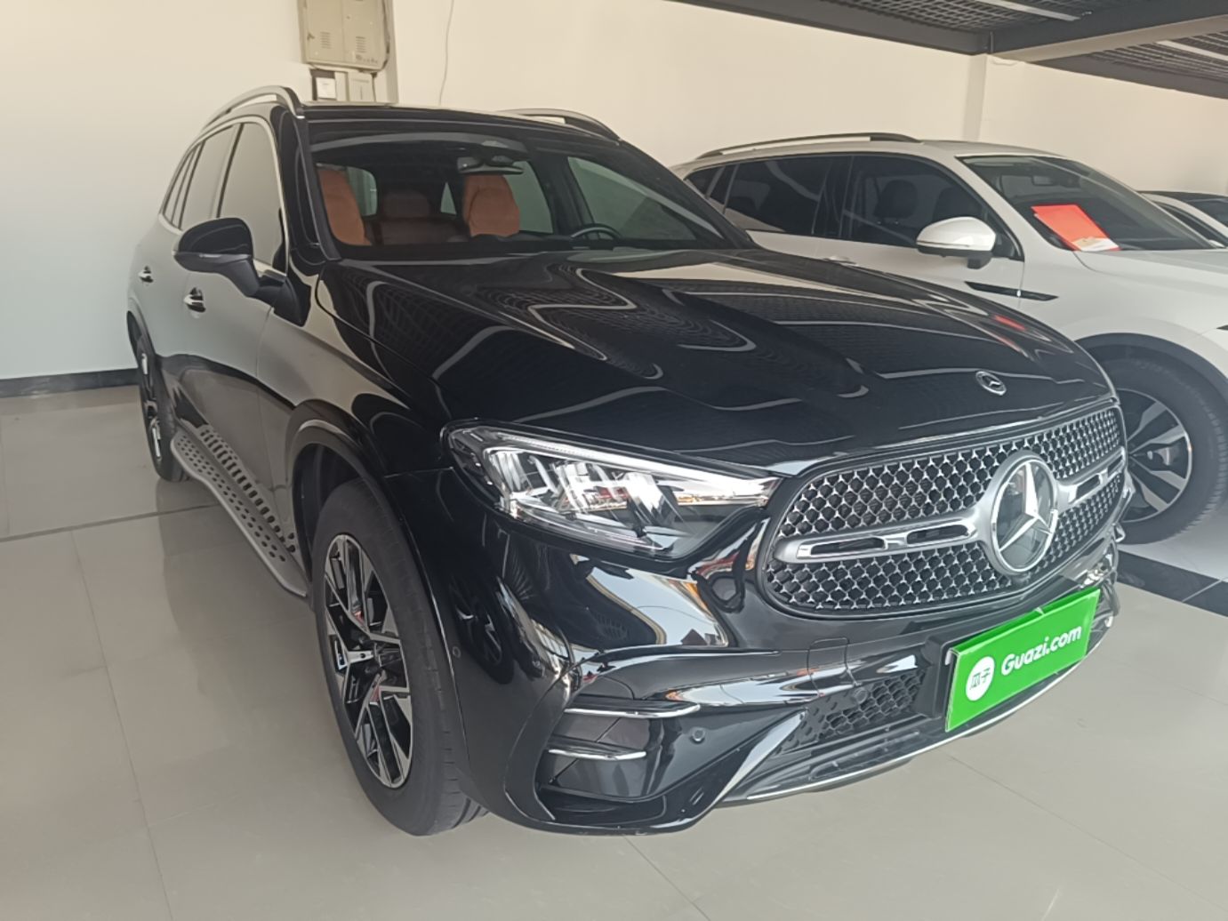 Mercedes-Benz GLC 260 L 2023 — фото 3