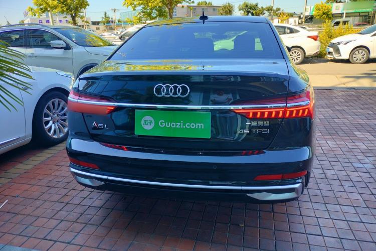 Audi A6 2025 — 5