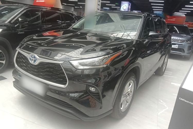 Toyota highlander 2023 — фото 1