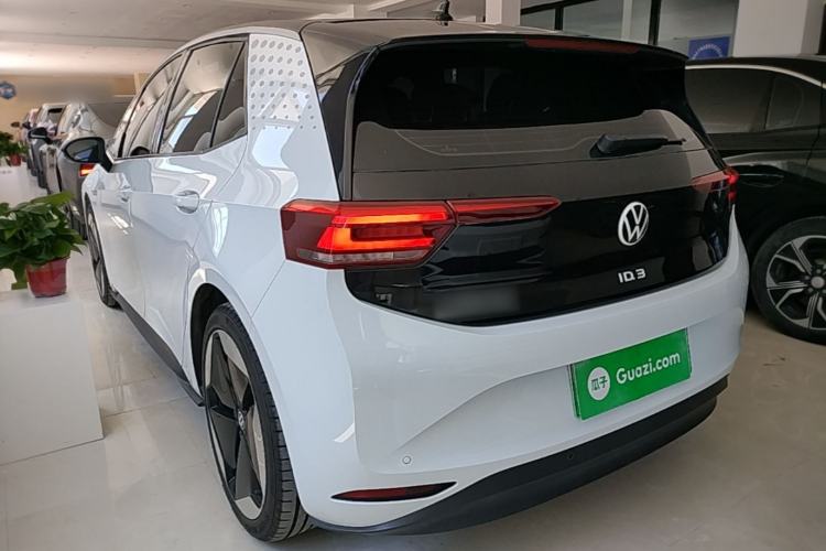 Volkswagen ID.3 2021 — 4