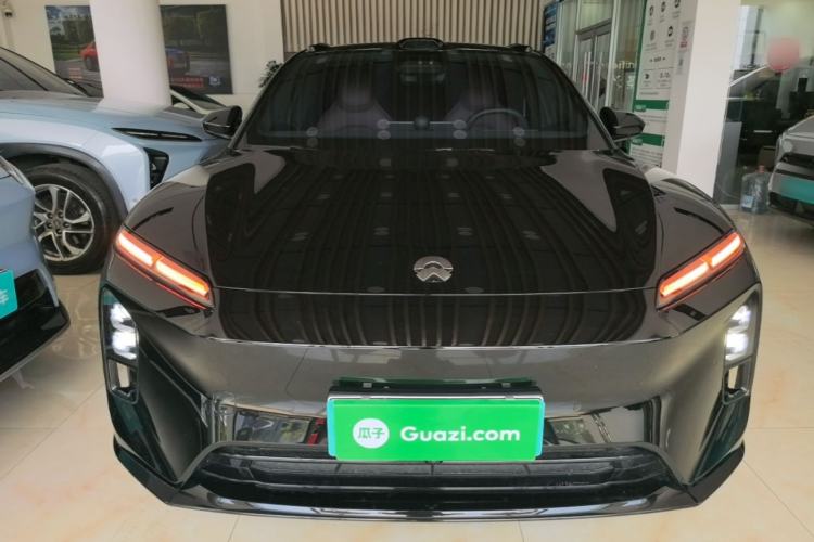 NIO ET5T 2025 — 2