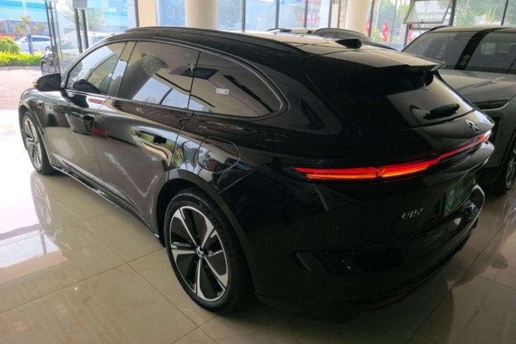 NIO ET5T 2025 — 4