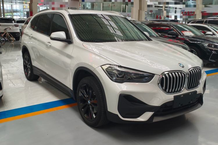BMW X1 2020 — фото 3