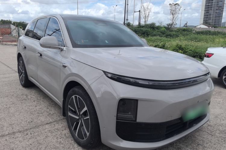 Li Auto L6 2024 — фото 3