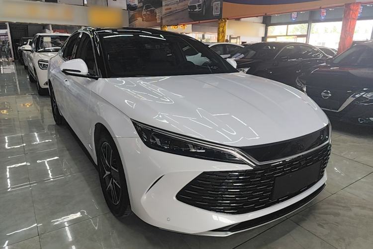 BYD Qin L 2024 — 3