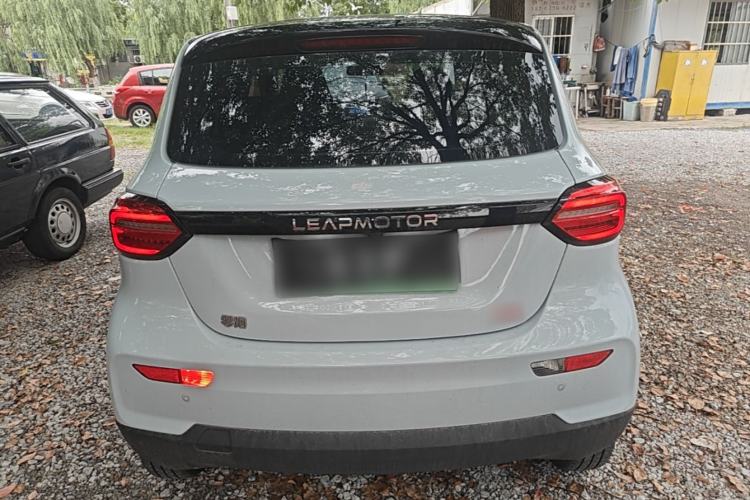 Leapmotor T03 2024 — 5