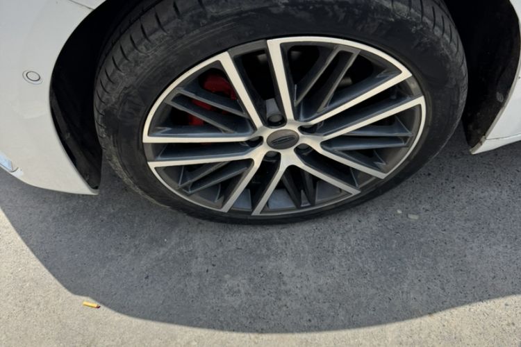 Geely Preface 2021 — 3