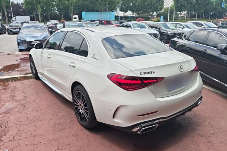 Mercedes-Benz C 200 L 2024 — 4