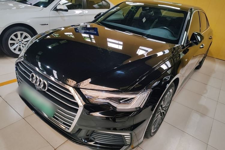 Audi a6l new energy 2022 — фото 1